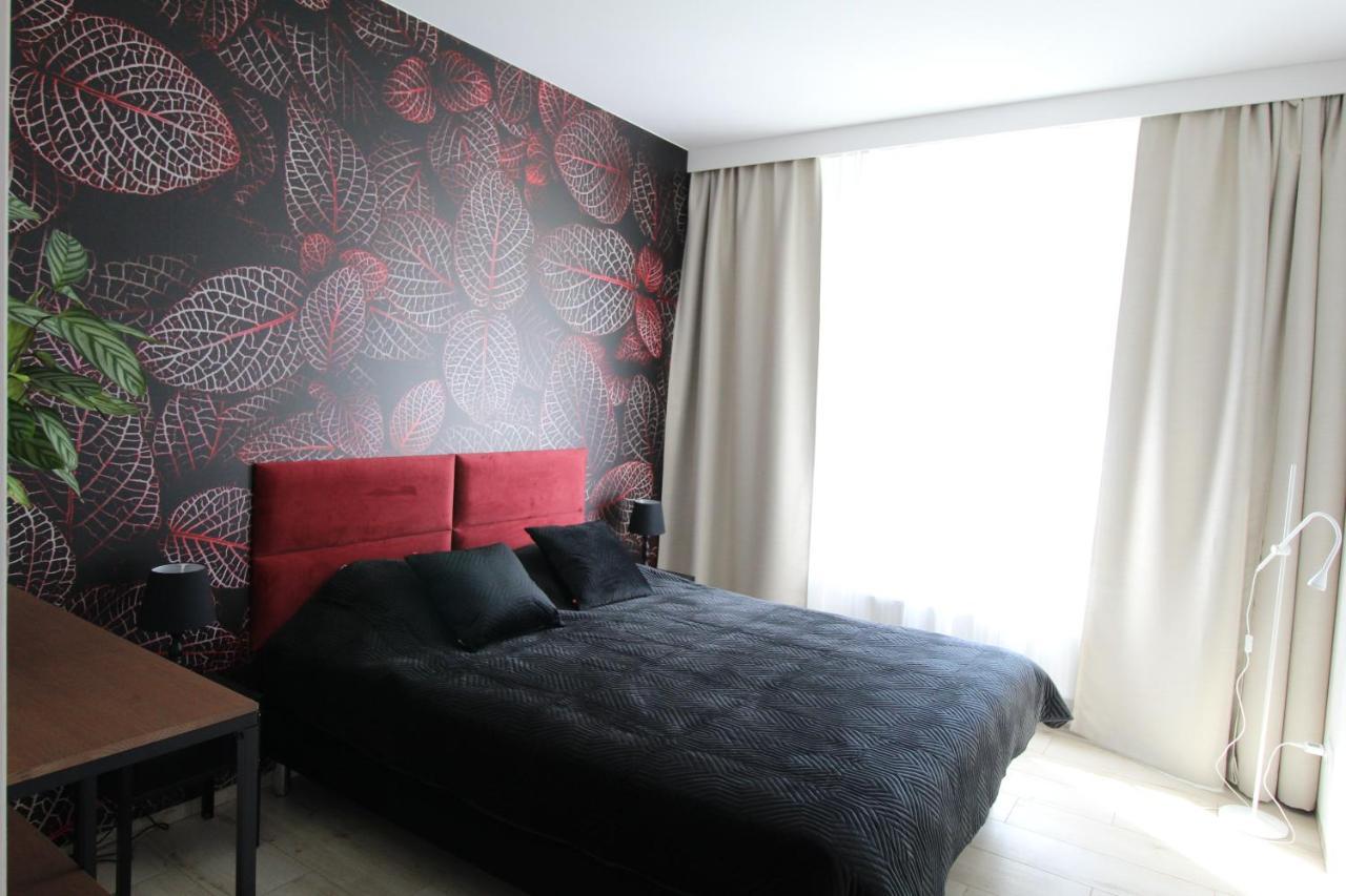 New Apartment Mona Warsaw Red Extérieur photo